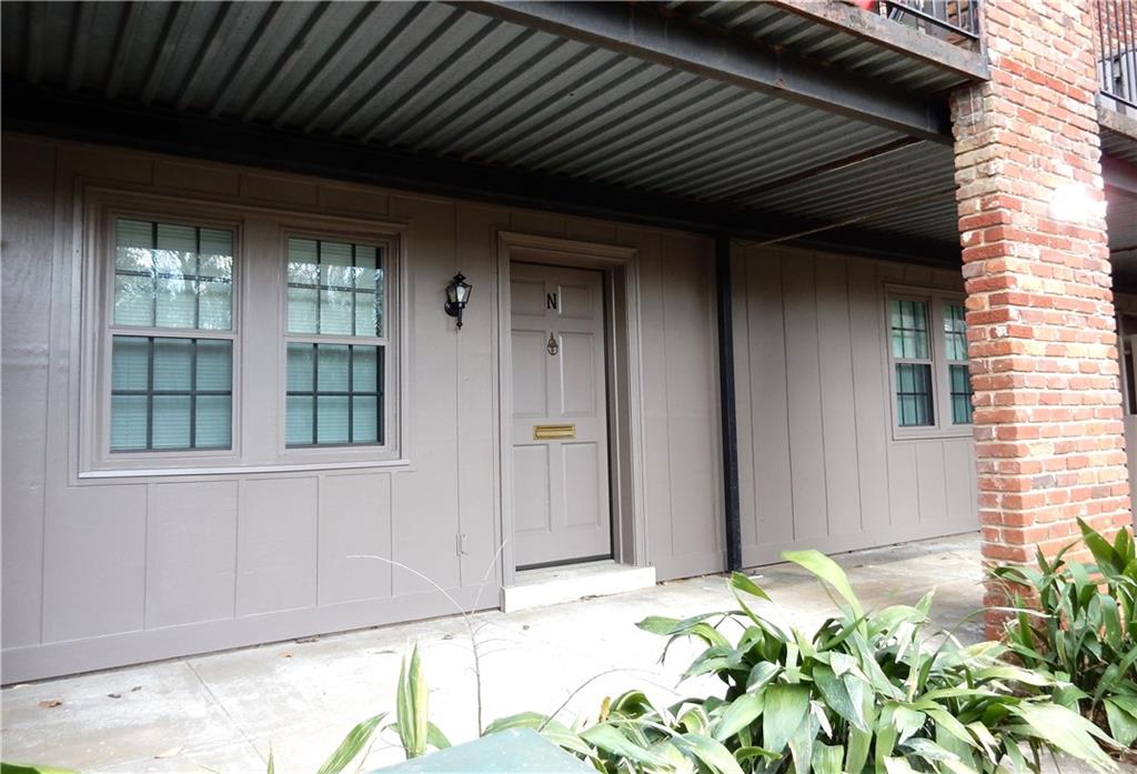 3083 Colonial Way Unit N Property Photo 1