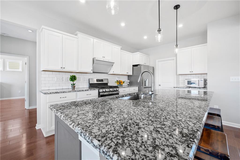 1033 Michigan Circle Property Photo 12