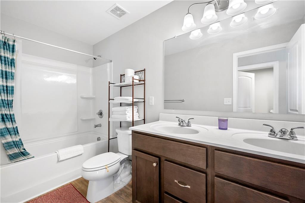 1033 Michigan Circle Property Photo 30