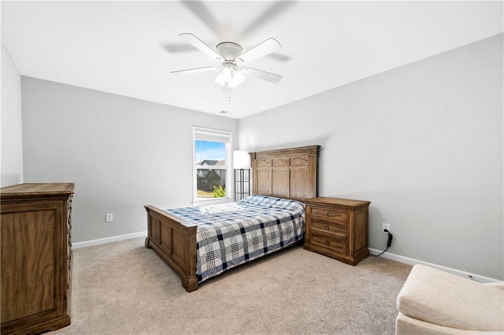 1033 Michigan Circle Property Photo 32