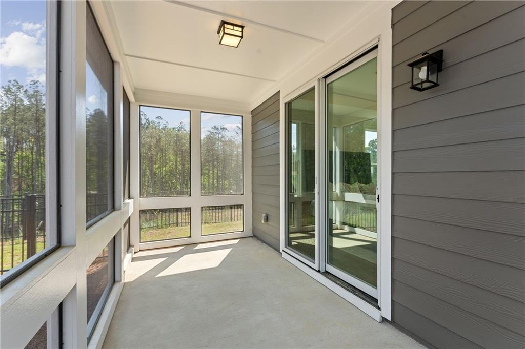 3322 Fishpond Circle Property Photo 14