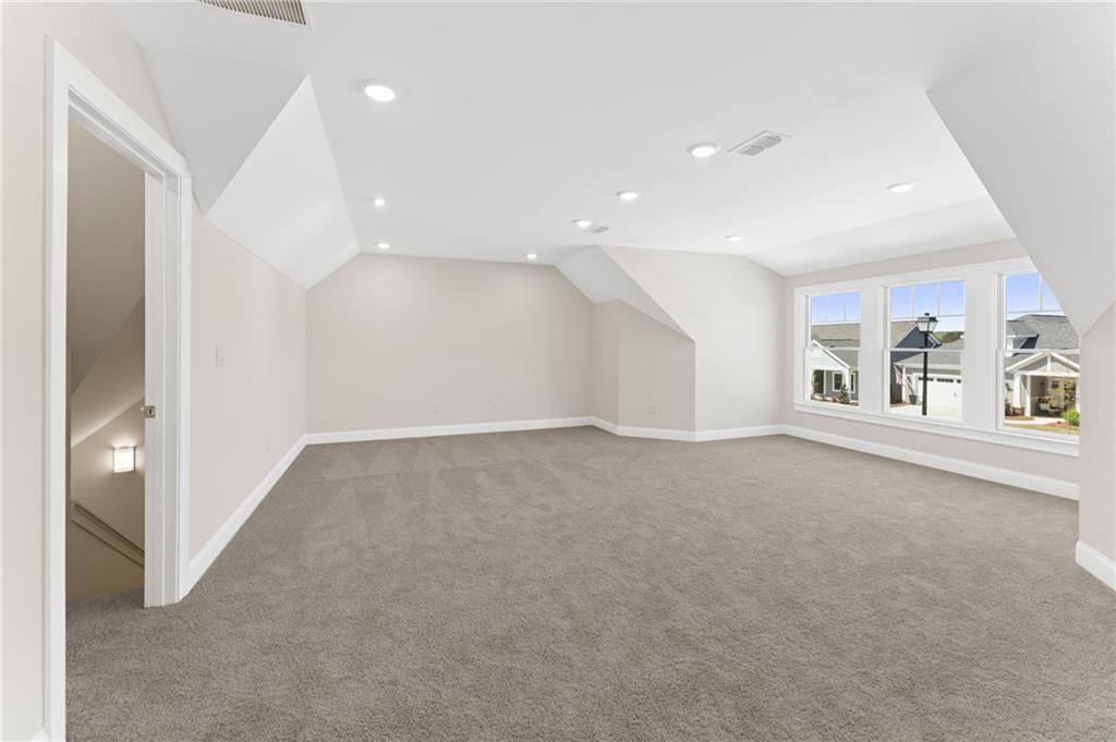 3322 Fishpond Circle Property Photo 16