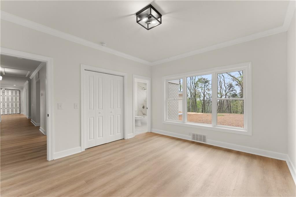 664 Chenocetah Drive Property Photo 32