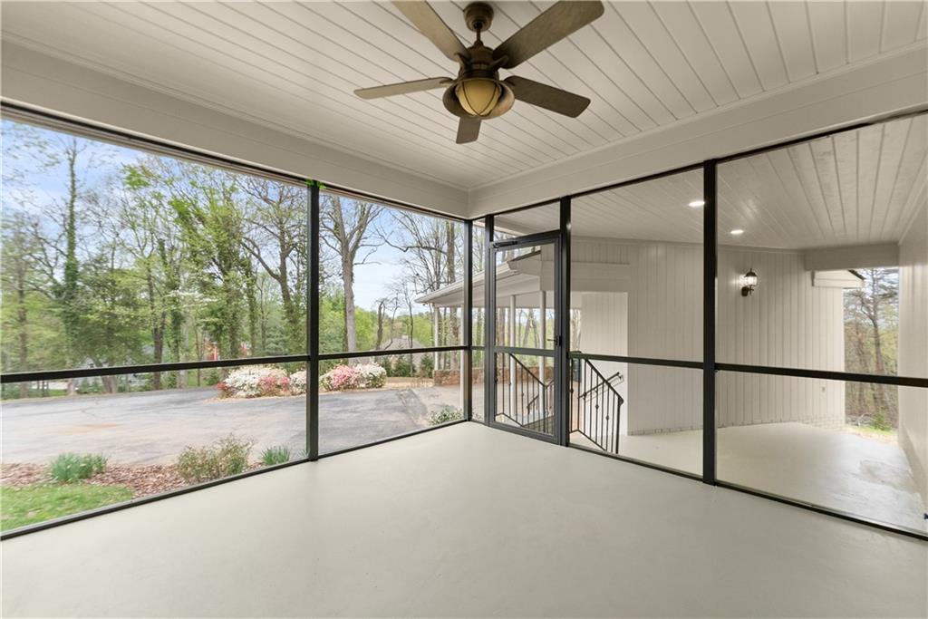 664 Chenocetah Drive Property Photo 35