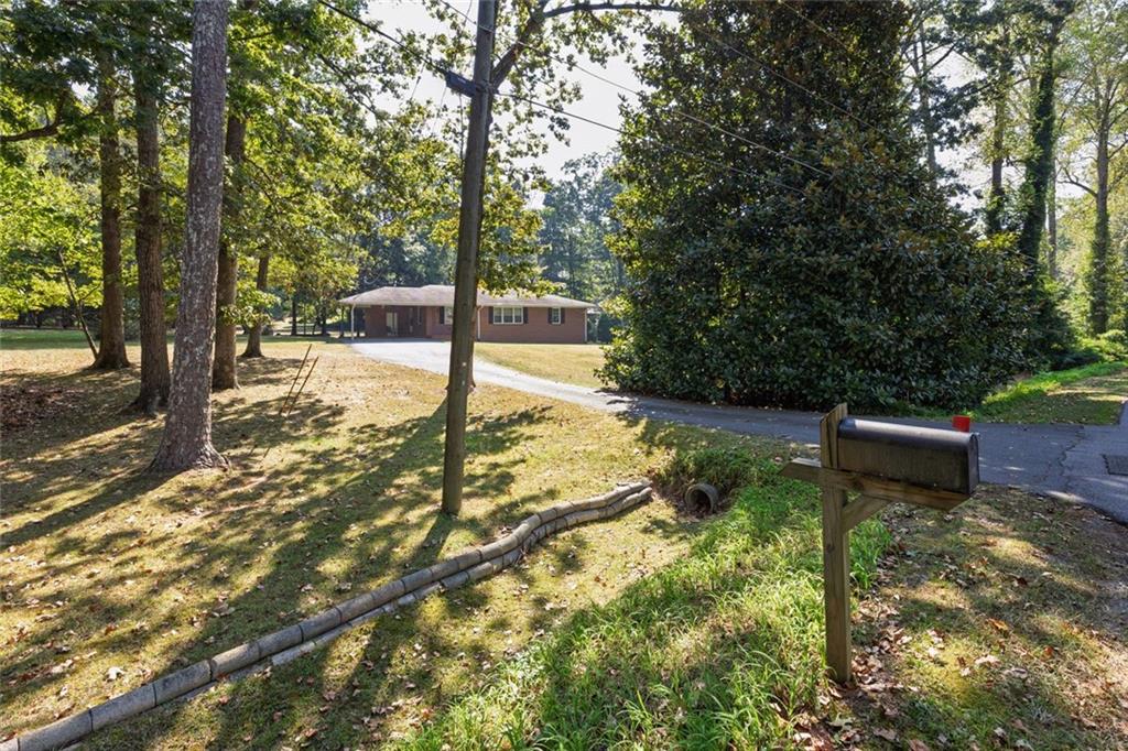 1589 Hammond Woods Sw Property Photo 3