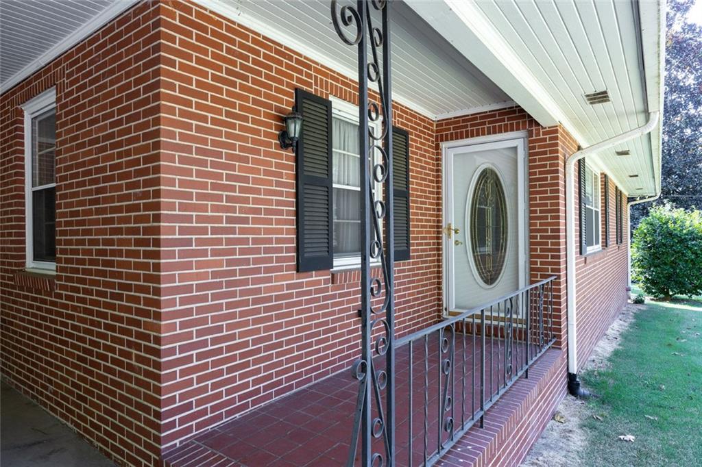 1589 Hammond Woods Sw Property Photo 4