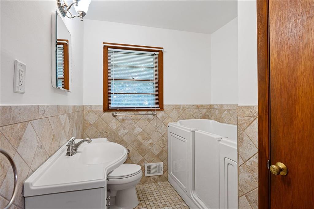 1589 Hammond Woods Sw Property Photo 15