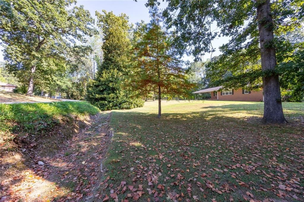 1589 Hammond Woods Sw Property Photo 32