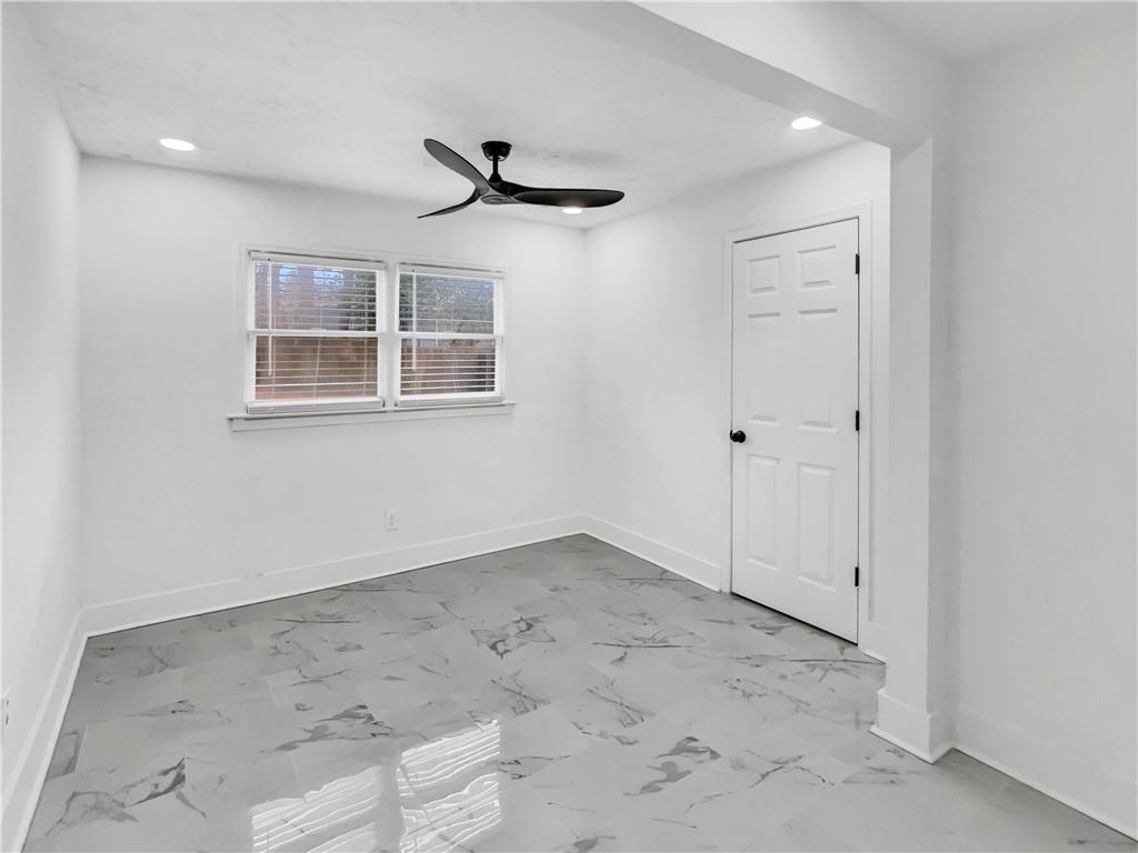 136 Victor Circle Nw Property Photo 11