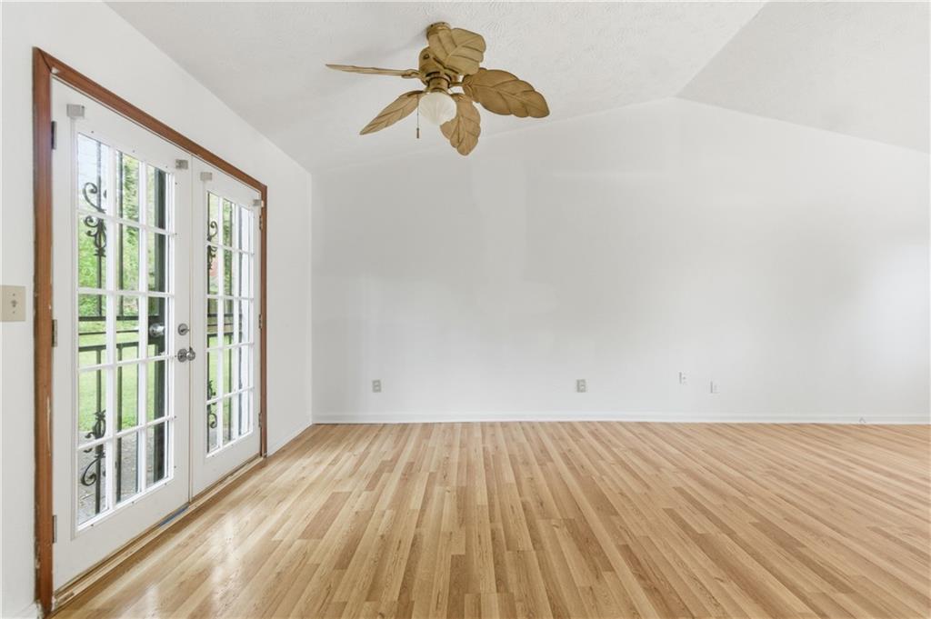 1169 Dustin Court Property Photo 15