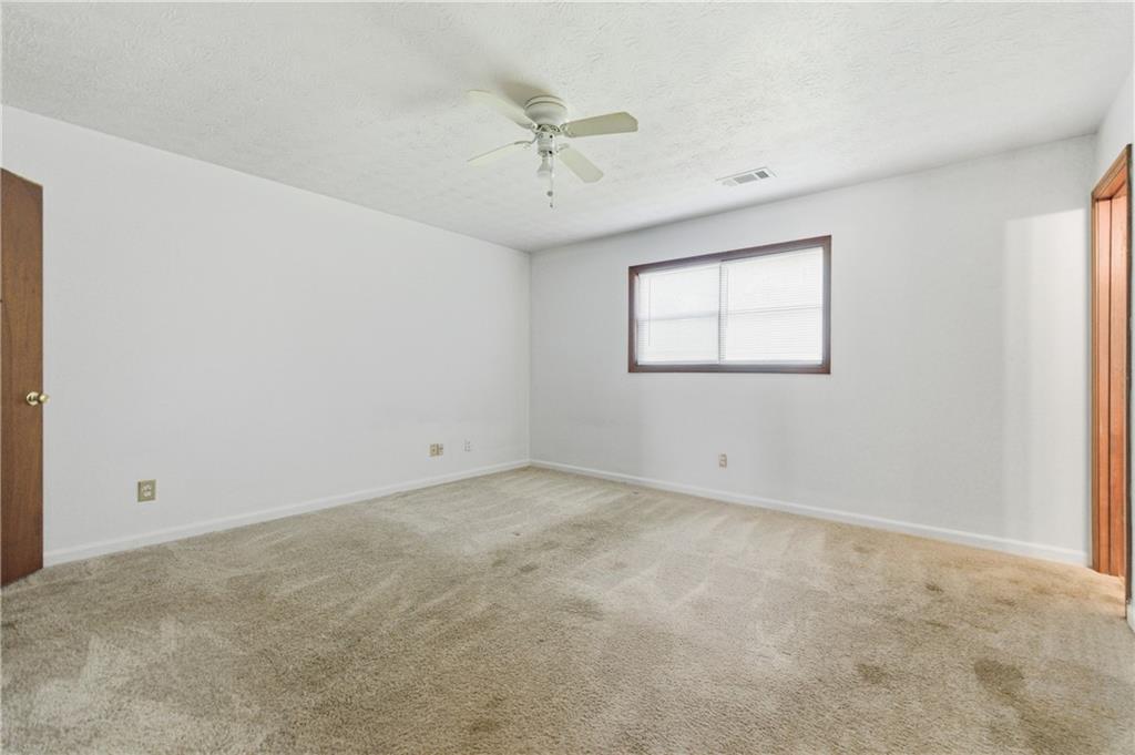 1169 Dustin Court Property Photo 17