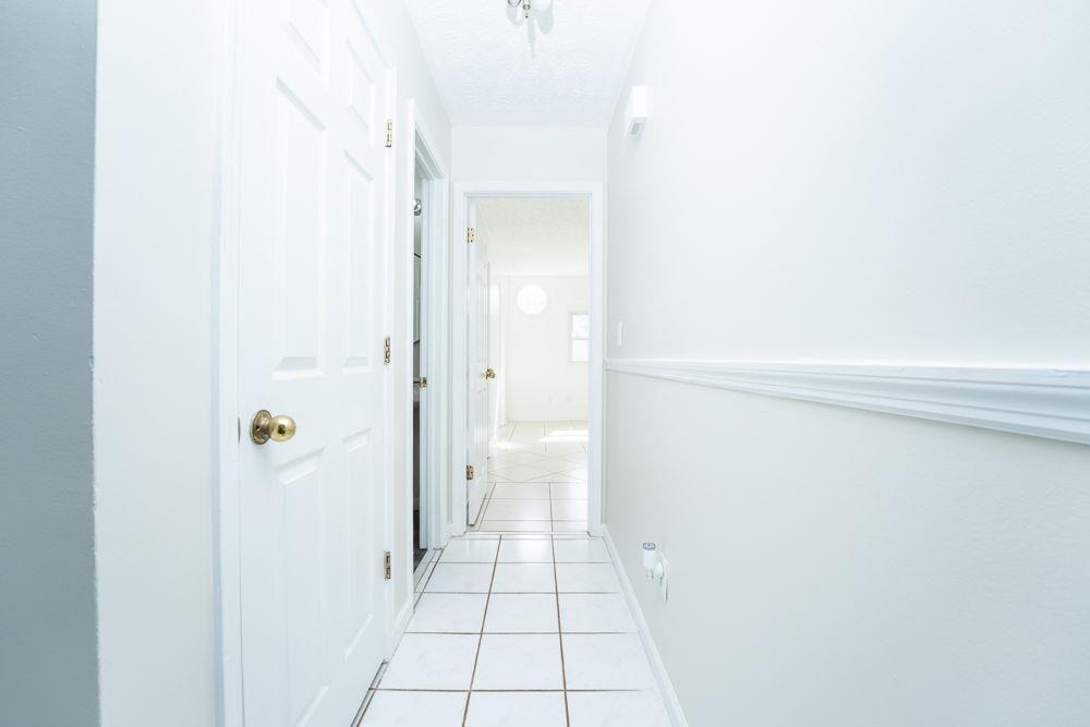 7790 Wethersfield Property Photo 5