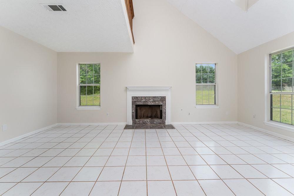 7790 Wethersfield Property Photo 8