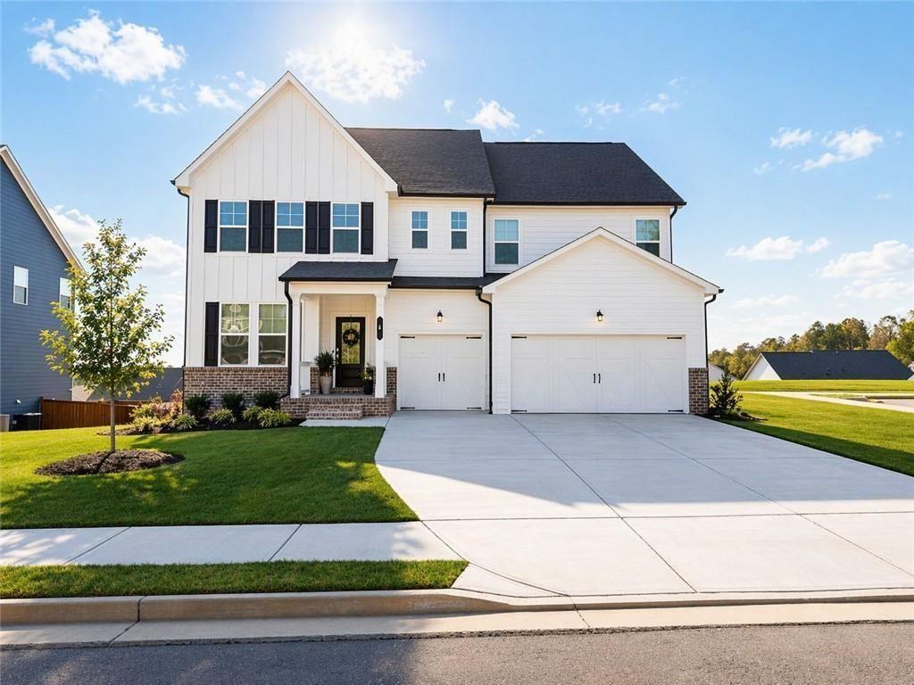 8 Andalusa Property Photo 1