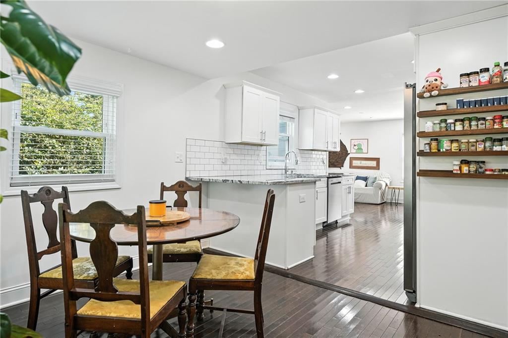 97 Mortimer Street Se Property Photo 3