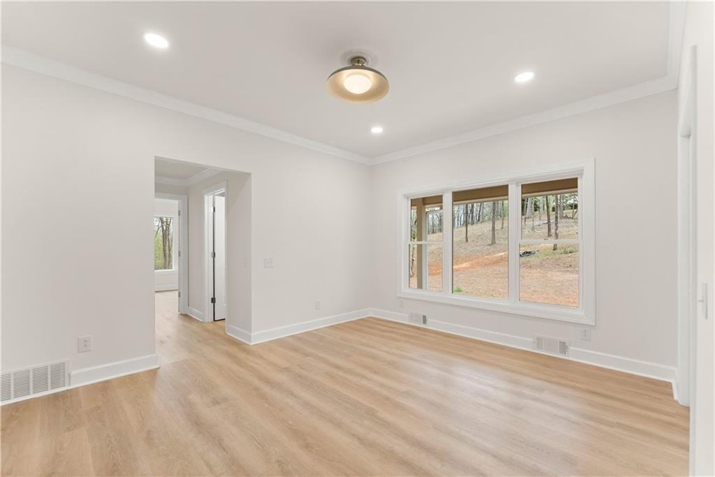 664 Chenocetah Drive Property Photo 21