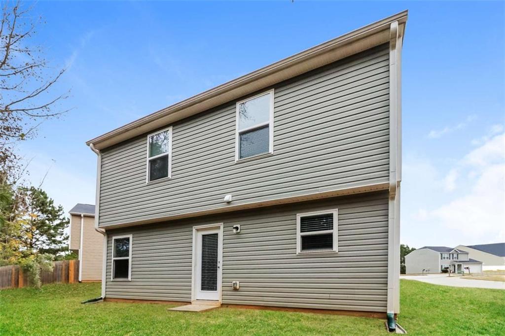 7103 Tanger Boulevard Property Photo 2