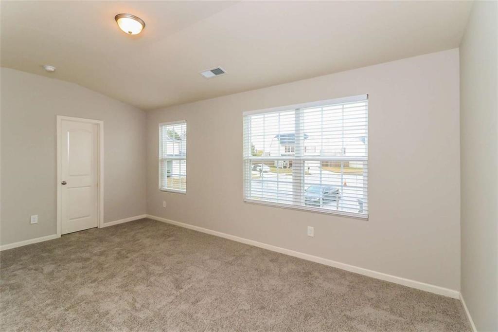 7103 Tanger Boulevard Property Photo 14