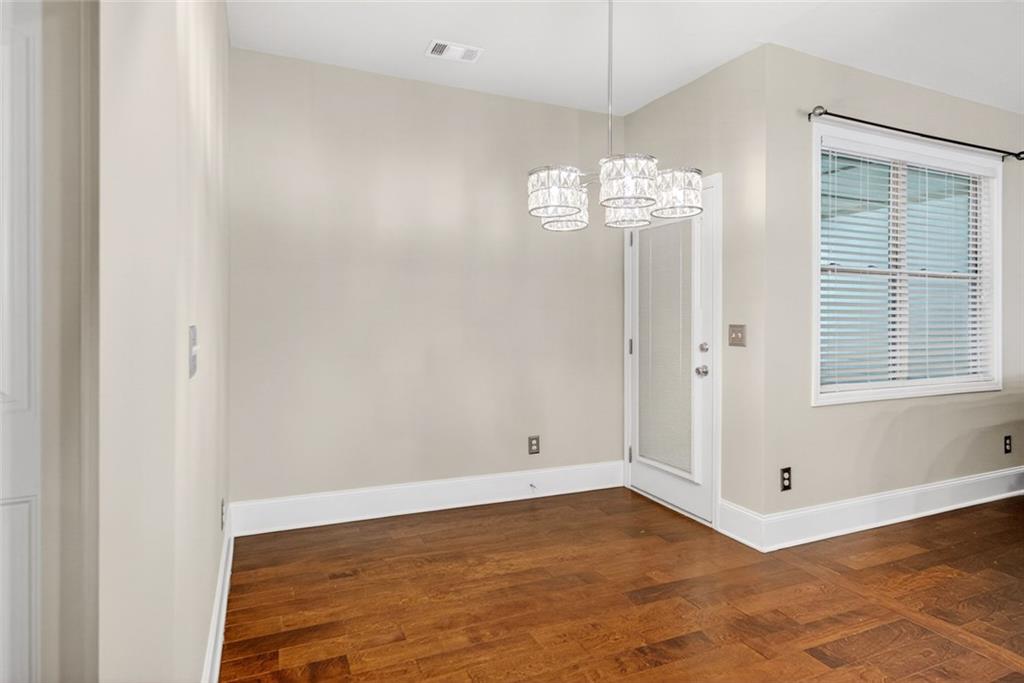 1443 Bourdon Bell Se Property Photo 15