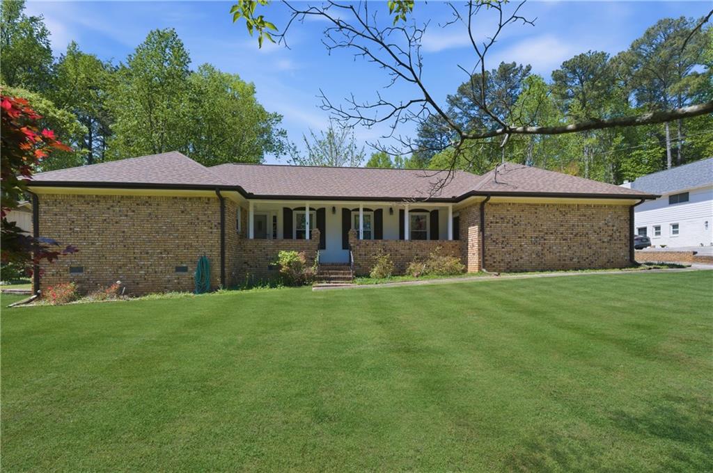751 Oakley Drive Nw Property Photo 1