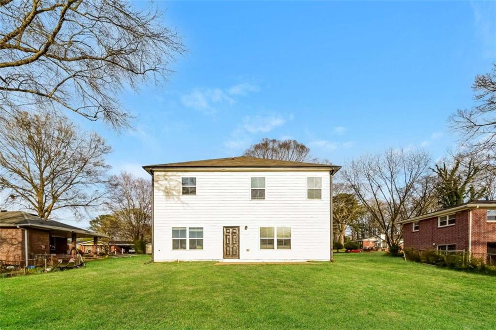 5897 Meadowview Road Property Photo 2