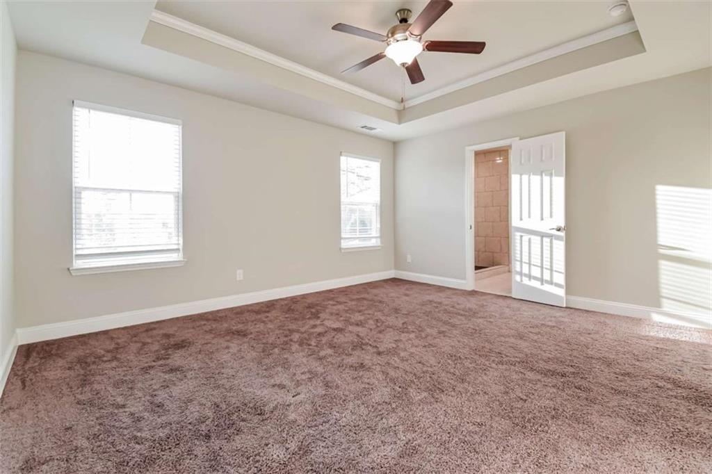 5897 Meadowview Road Property Photo 6