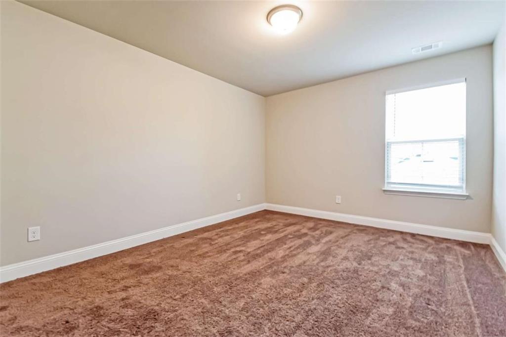 5897 Meadowview Road Property Photo 8