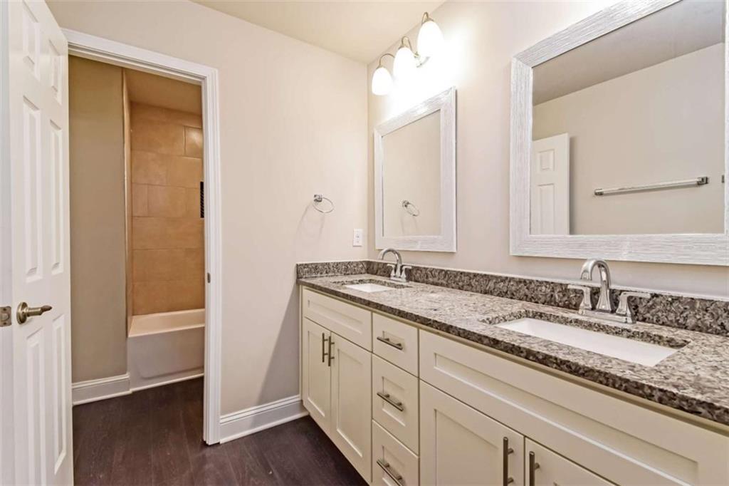 5897 Meadowview Road Property Photo 16