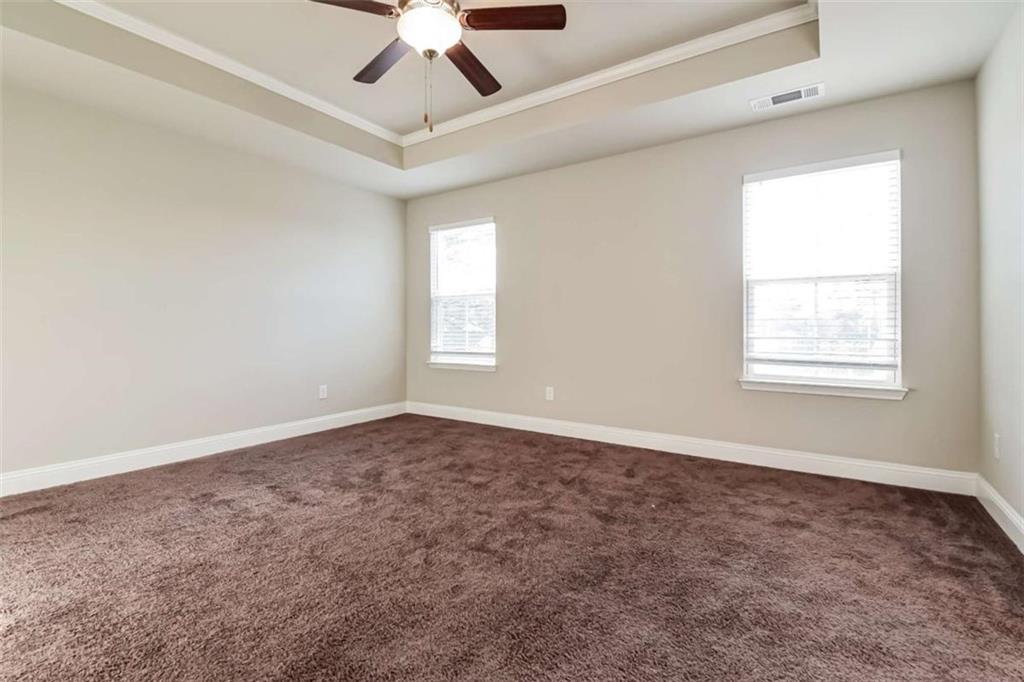 5897 Meadowview Road Property Photo 18
