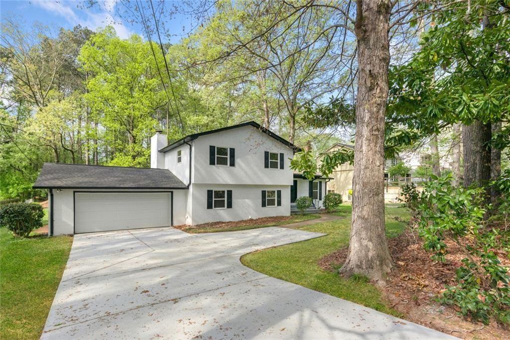 4645 Dunwoody Club Drive Property Photo 1