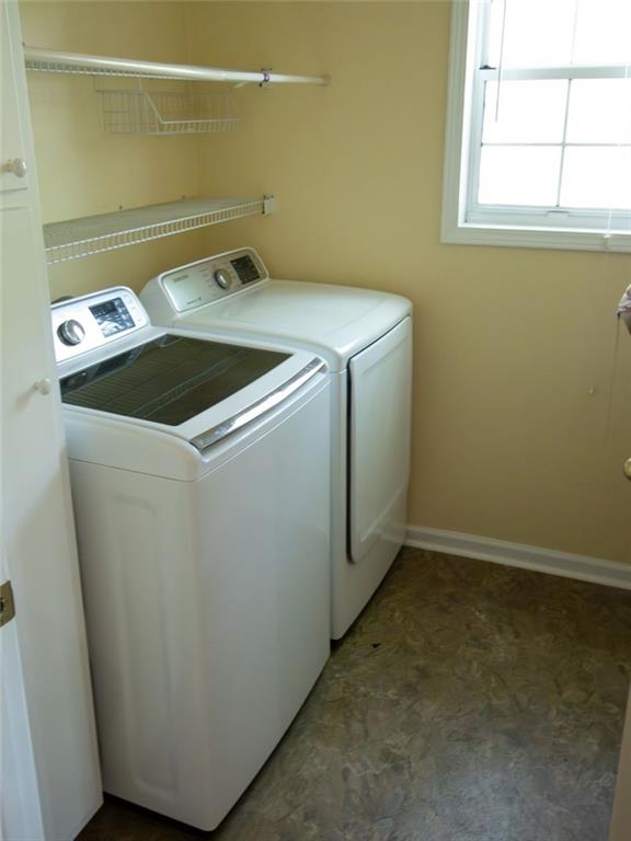 326 Cedar Ridge Drive Property Photo 16