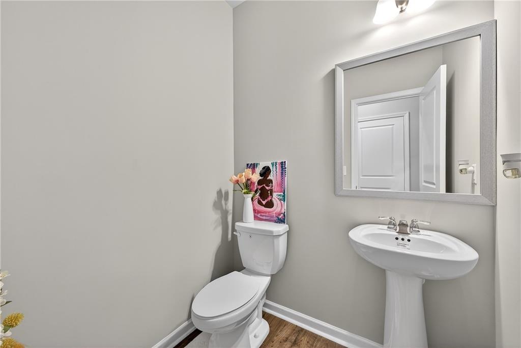 1104 Elyse Lane Property Photo 24