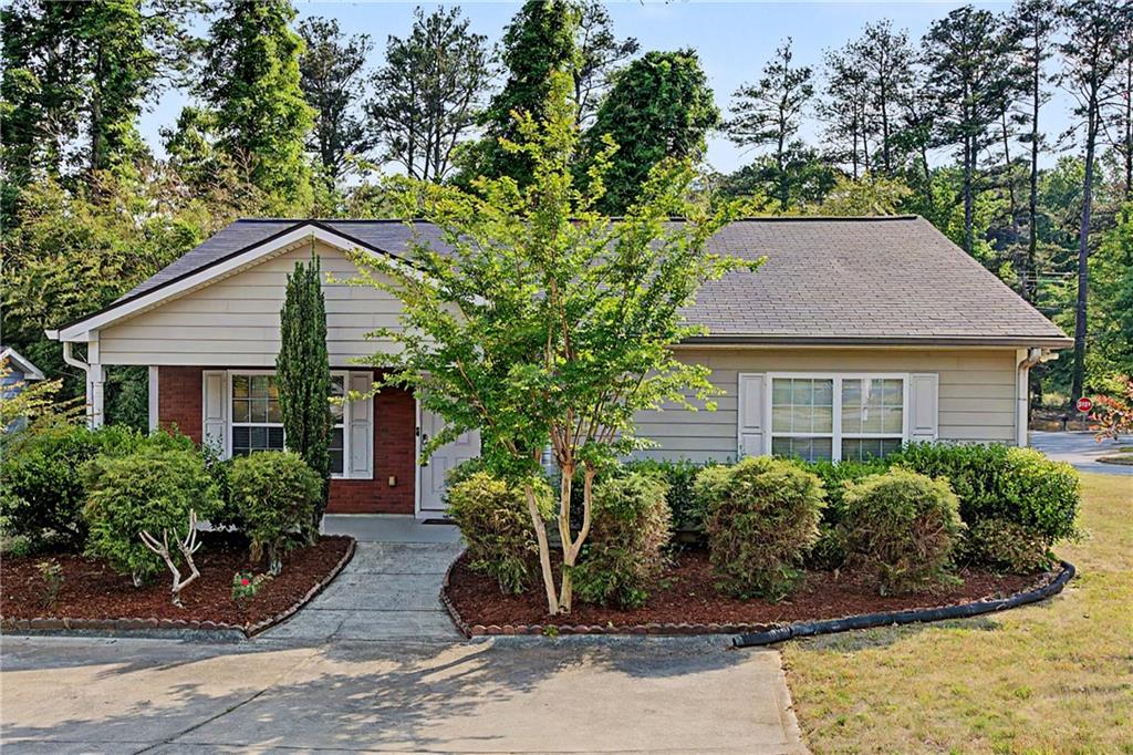 90 Kerwood Court
