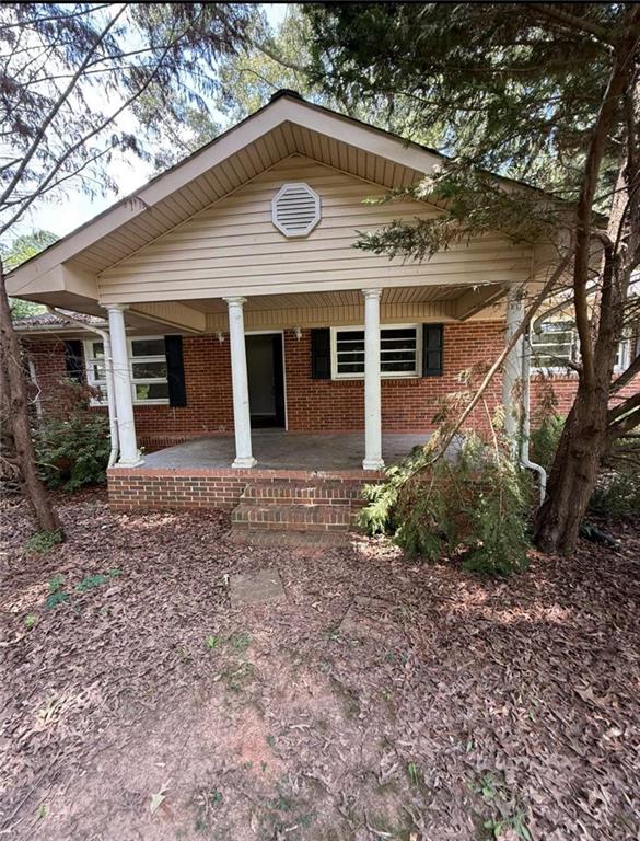 7205 Lakeview Drive Property Photo 1