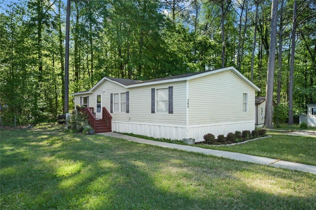 340 Woodside Boulevard Property Photo 1