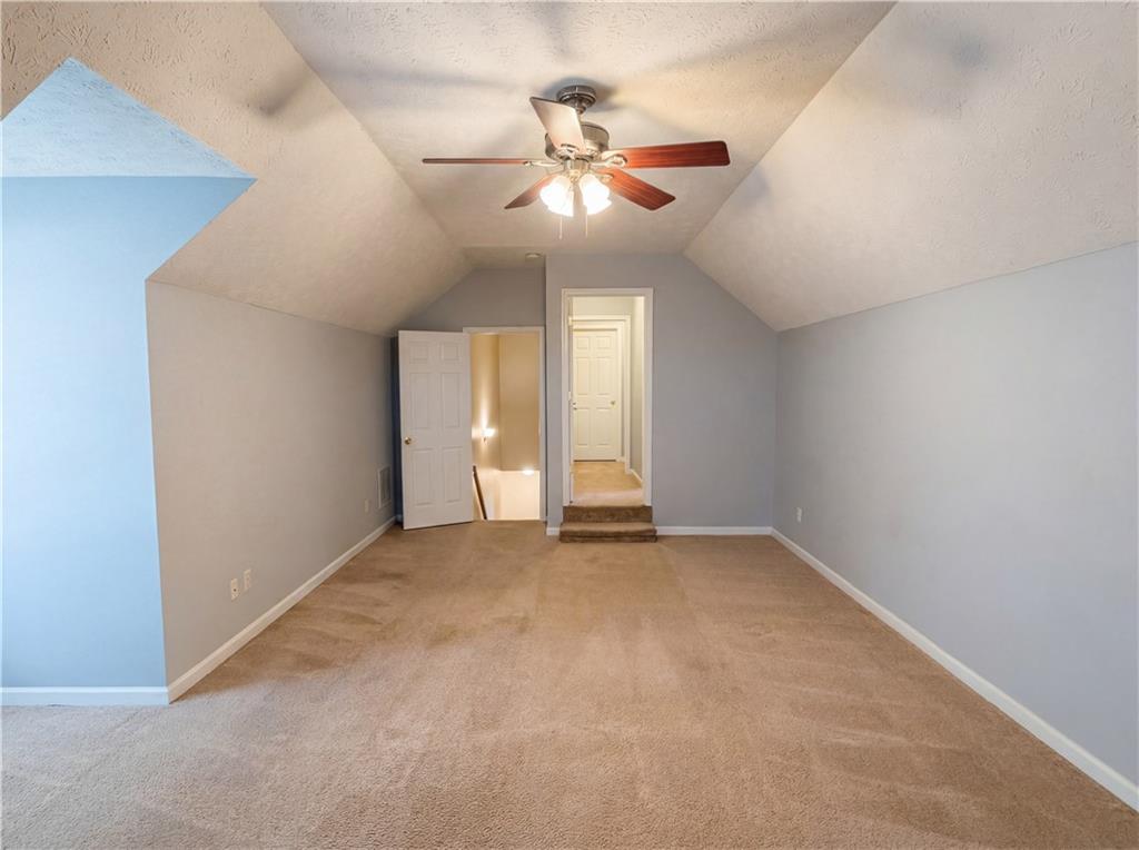 404 Eaglet Court Property Photo 20