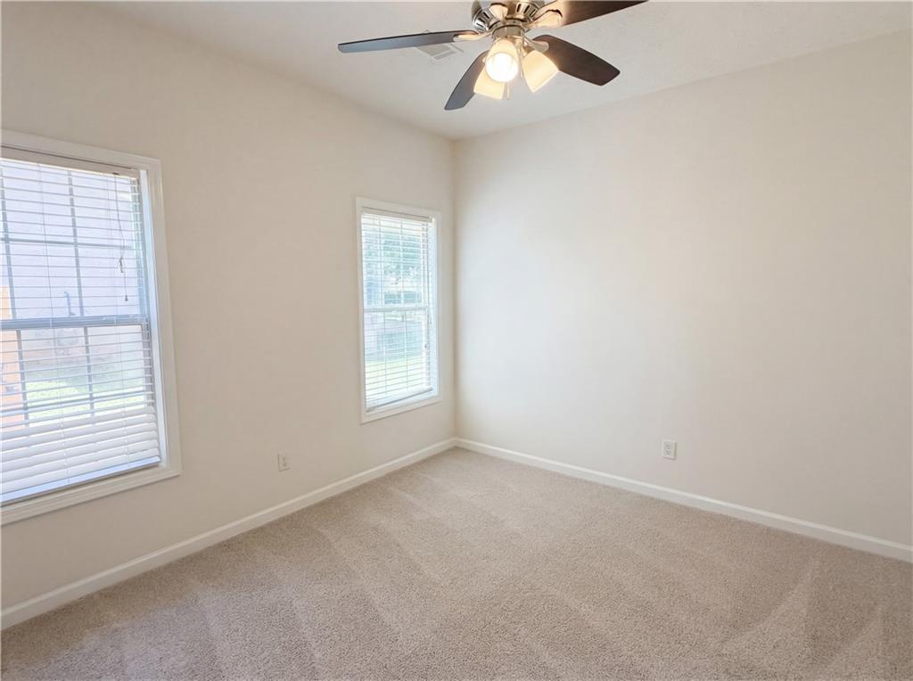 404 Eaglet Court Property Photo 22
