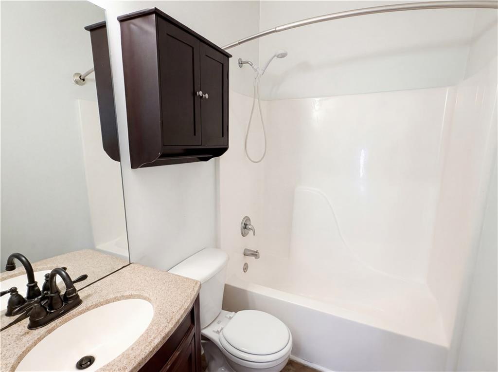 404 Eaglet Court Property Photo 25