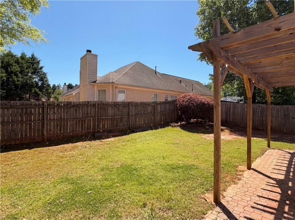 404 Eaglet Court Property Photo 28