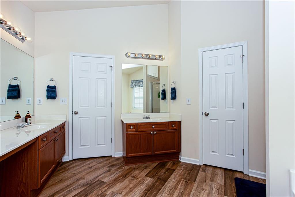 863 Van Briggle Path Property Photo 33