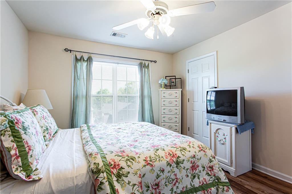863 Van Briggle Path Property Photo 37