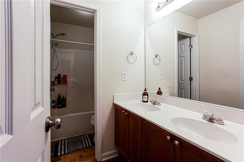 863 Van Briggle Path Property Photo 40