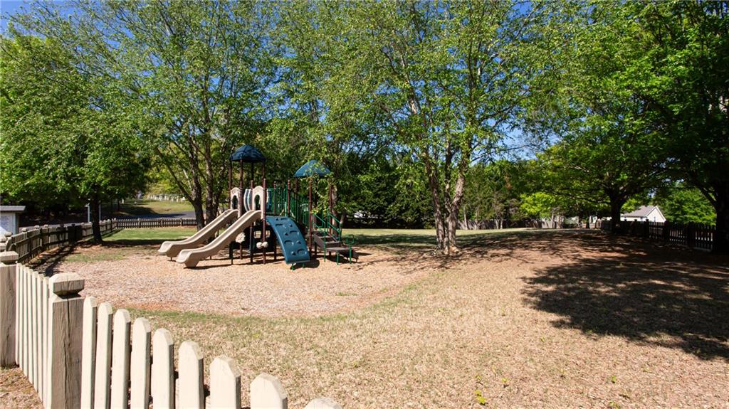 863 Van Briggle Path Property Photo 53