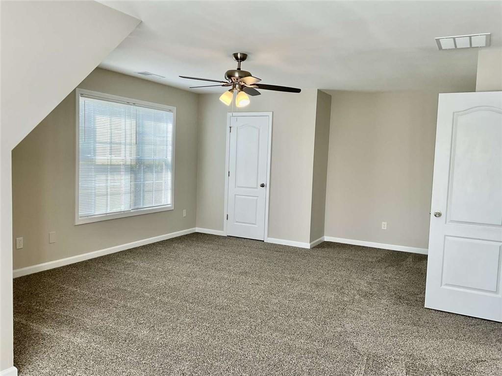 592 Kyles Circle Property Photo 23