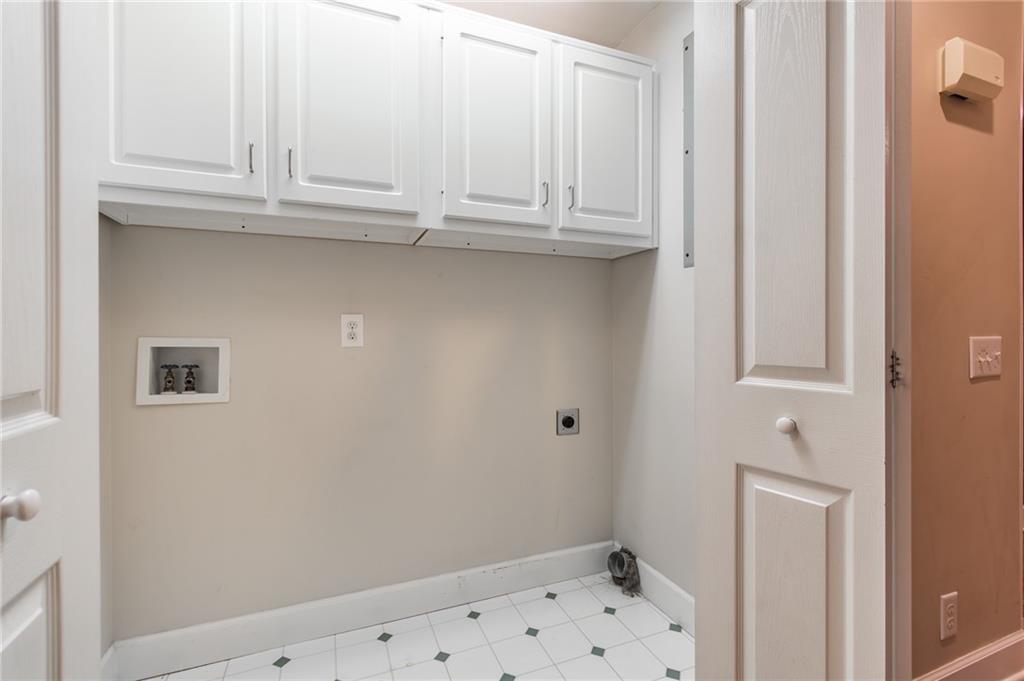 6628 Windvane Point Property Photo 29