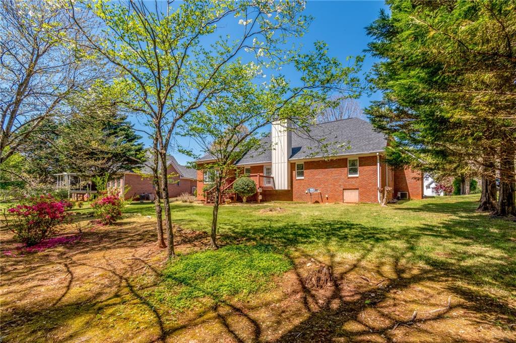 6628 Windvane Point Property Photo 35