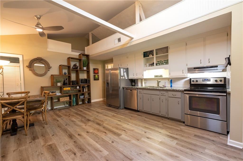 9010 Prestige Lane Unit 2 Property Photo 1