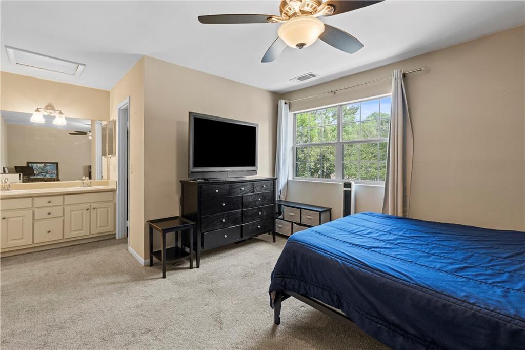 547 Picketts Bend Circle Property Photo 18