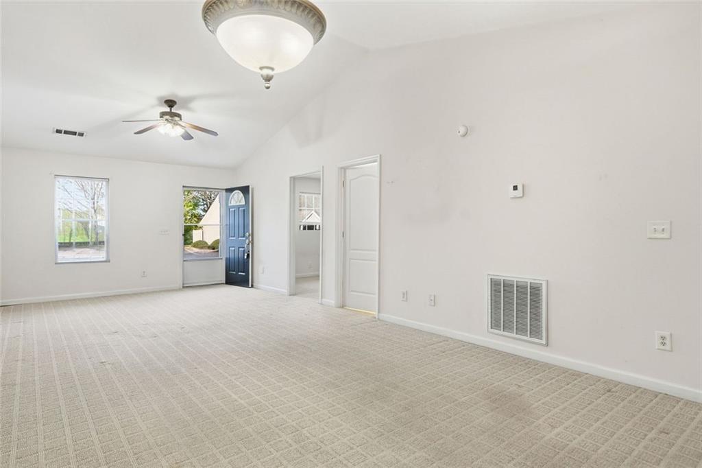 6 Brittany Unit 24 Property Photo 7