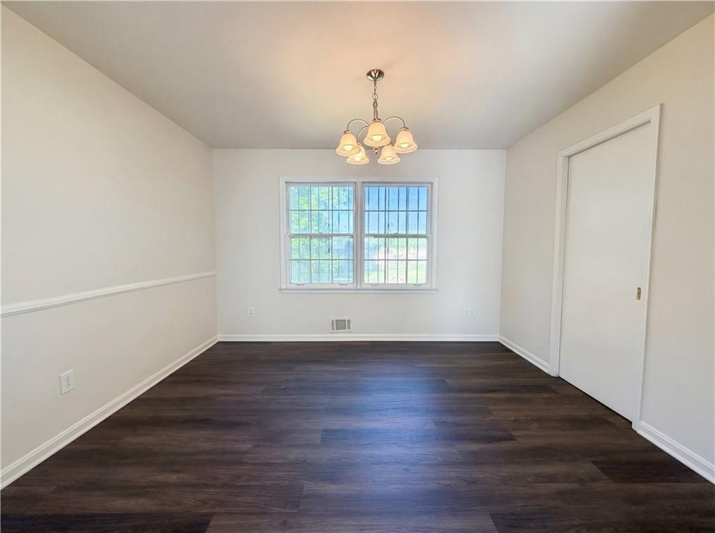 4055 Tecumseh Trail Property Photo 12
